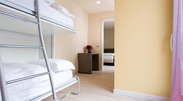 Hotel Kube Фольгарія Екстер'єр фото