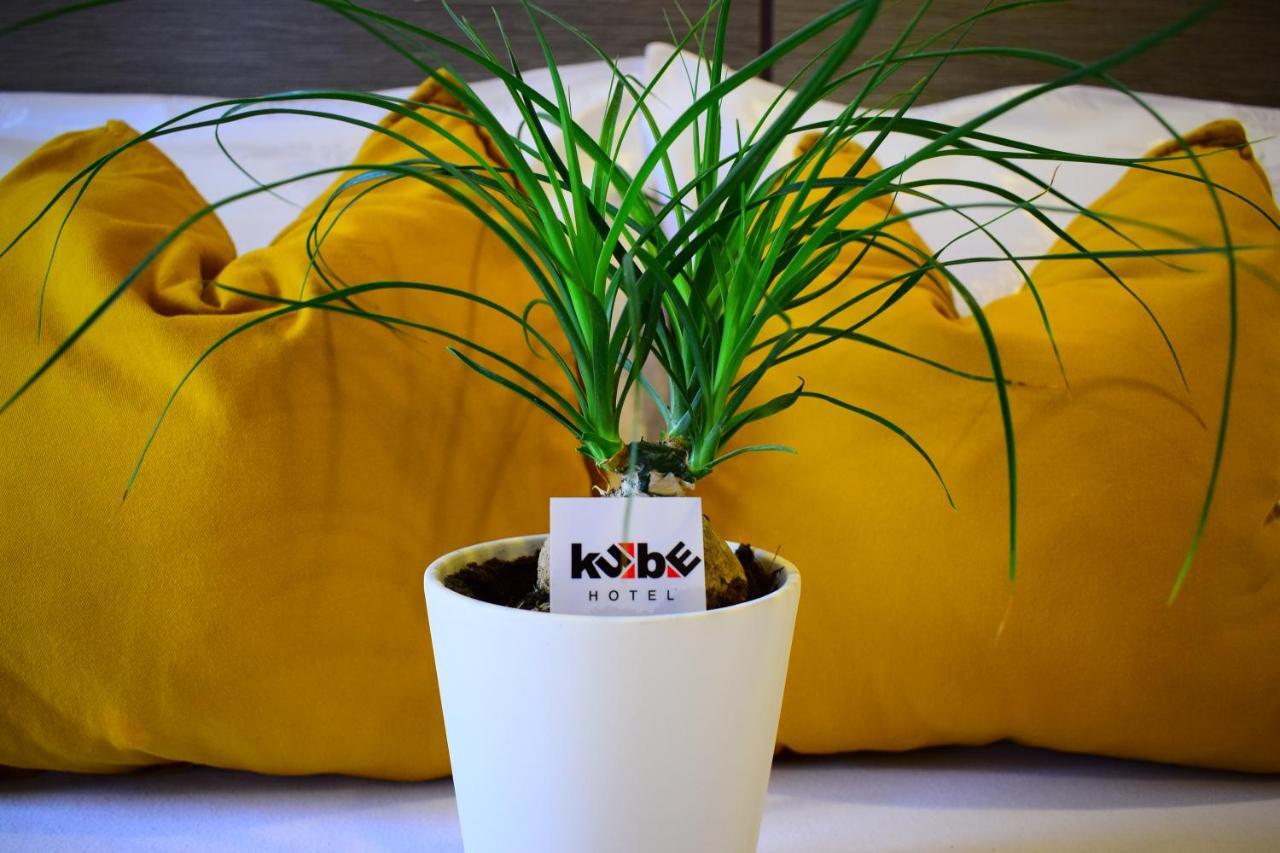 Hotel Kube Фольгарія Екстер'єр фото